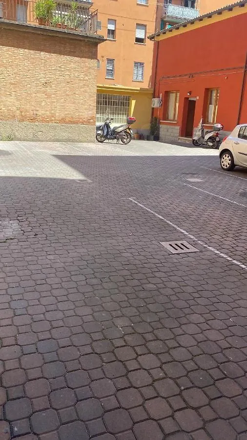 700M From Bologna Fiera House Apartment Italy